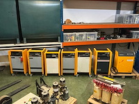 Lot van 7 jungheinrich opladers heftruck toebehoren - afbeelding 1 van  15