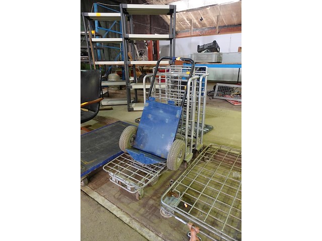 Lot van 7 karren - afbeelding 5 van  6