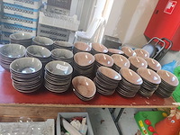 Lot van 78 groen ovalen en 143 zalmroze kommetjes (221x) - afbeelding 6 van  6