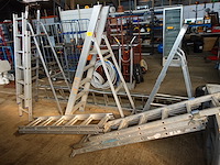 Lot van 8 ladders - afbeelding 1 van  8