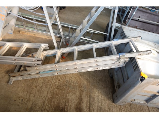 Lot van 8 ladders - afbeelding 2 van  8