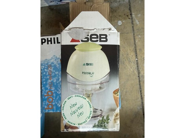 Lot van allerlei huishoudtoestellen - afbeelding 3 van  6