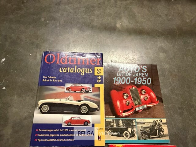 Lot van div boeken oldtimers - afbeelding 11 van  11