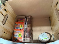 Lot van div spullen voor tuinvogels - afbeelding 3 van  4