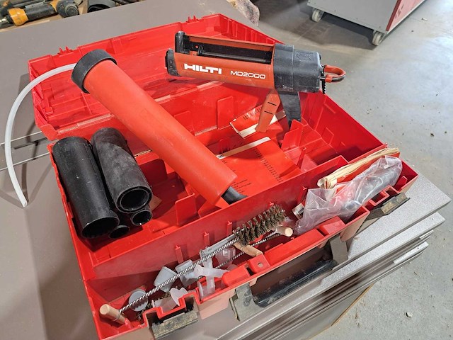 Lot van diverse handgereedschappen - afbeelding 5 van  9