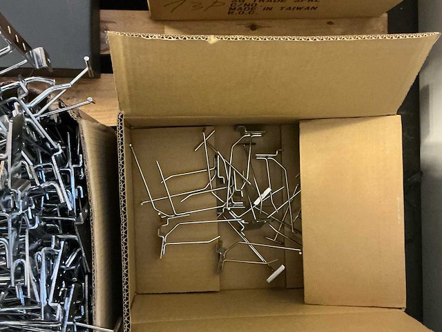 Lot van diverse winkelstelling artikelen. - afbeelding 7 van  26