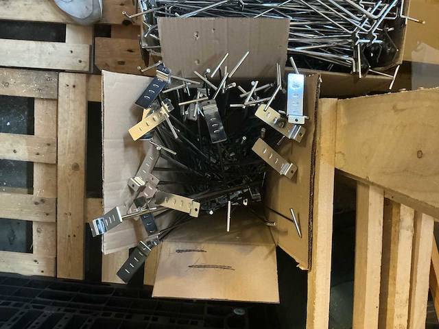 Lot van diverse winkelstelling artikelen. - afbeelding 26 van  26