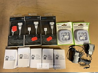 Lot van elektronische accessoires