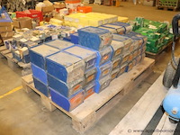 Lot van gevulde opbergdozen - berner - diverse bevestigingsmaterialen - afbeelding 3 van  3