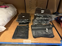 Lot van heuptasjes en geldbeugels - afbeelding 1 van  5
