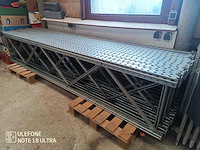 Lot van modulaire stellingen - afbeelding 11 van  26