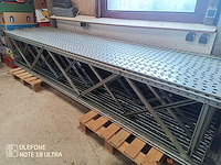 Lot van modulaire stellingen - afbeelding 13 van  26