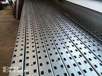 Lot van modulaire stellingen - afbeelding 17 van  26