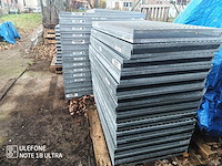 Lot van modulaire stellingen - afbeelding 24 van  26