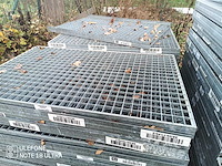 Lot van modulaire stellingen - afbeelding 25 van  26