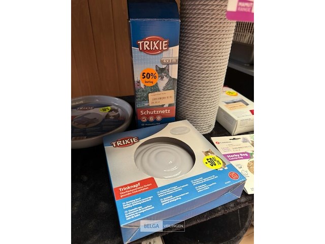Lot van spullen voor katten - afbeelding 3 van  5