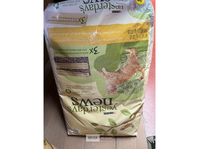 Lot van spullen voor katten - afbeelding 3 van  4
