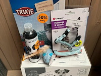Lot van spullen voor katten - afbeelding 1 van  3