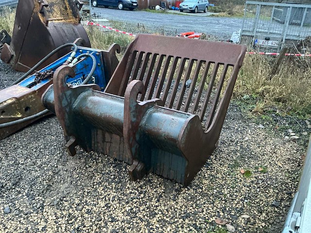 Lot van standaard puingraafbak - afbeelding 5 van  8