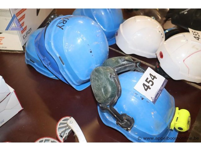 Lot van veiligheidshelmen - afbeelding 2 van  2