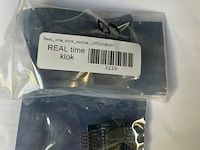 Lot van verschillende elektronische componenten - afbeelding 5 van  15