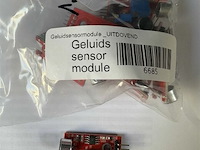 Lot van verschillende elektronische componenten - afbeelding 6 van  15