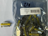 Lot van verschillende elektronische componenten - afbeelding 9 van  15