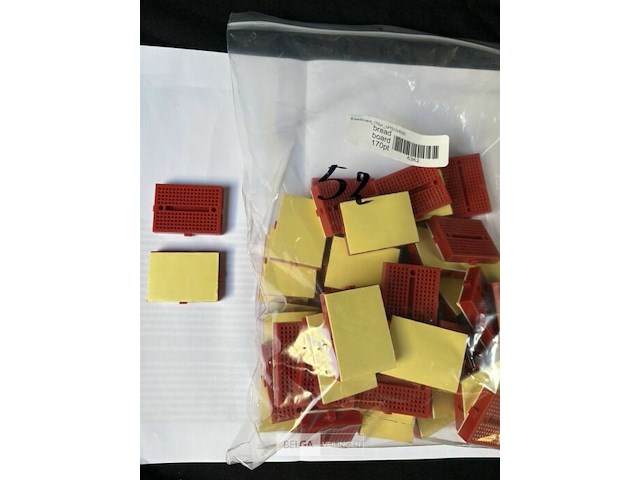 Lot van verschillende elektronische componenten - afbeelding 13 van  15