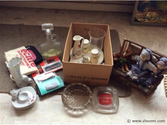 Lot varia - afbeelding 1 van  3