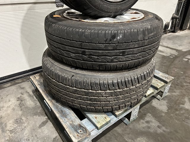 Lot velgen + banden diverse - afbeelding 3 van  3
