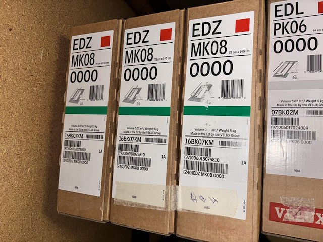 Lot velux divers - afbeelding 4 van  4
