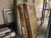 Lot velux o.a. dakvensters - afbeelding 1 van  4