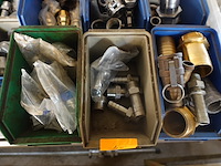 Lot verbindingsstukken voor flexibele slangen - afbeelding 3 van  7