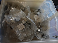 Lot verbindingsstukken voor flexibele slangen - afbeelding 5 van  7