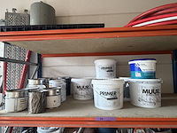 Lot verf - afbeelding 1 van  3