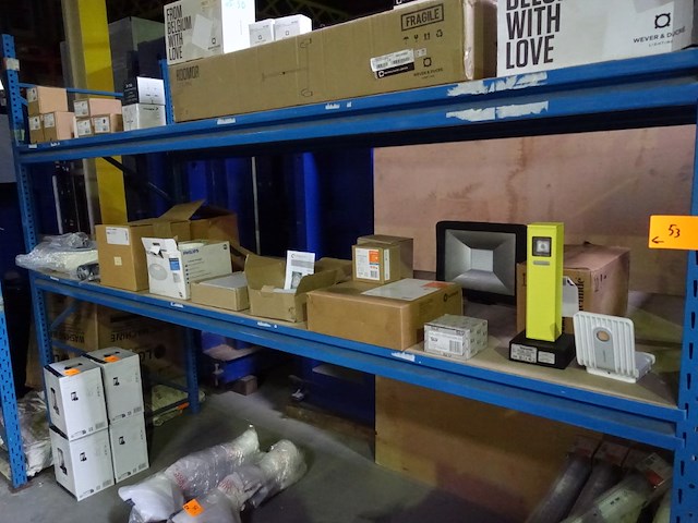 Lot verlichting - afbeelding 1 van  15