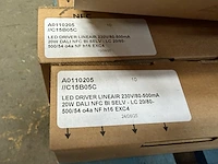 Lot verlichtingstoebehoren ong 25 dozen - afbeelding 2 van  9