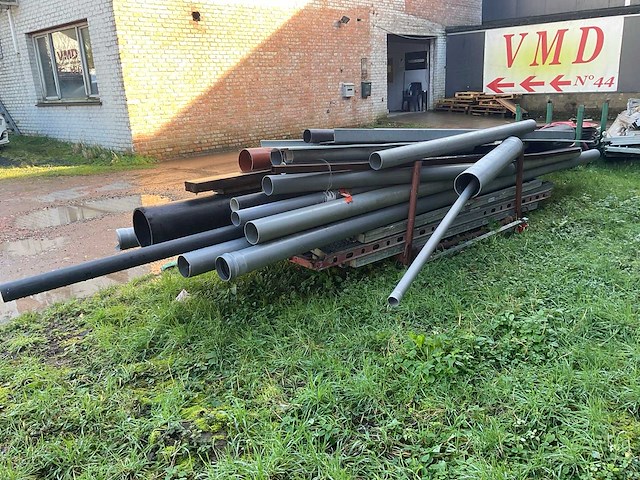 Lot verschillende formaten buizen - afbeelding 3 van  3