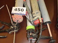 Lot vetspuiten en kitspuiten - afbeelding 1 van  1