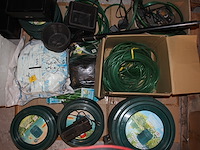 Lot vijverbenodigdheden - afbeelding 1 van  2