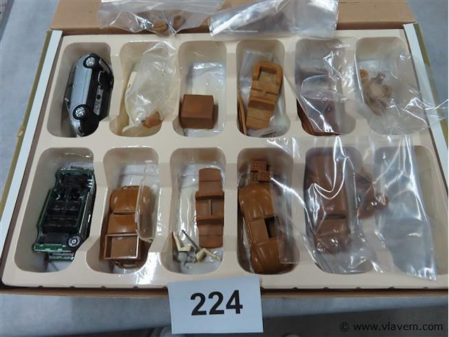 Lot voor onderdelen - afbeelding 1 van  5