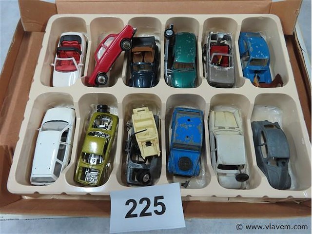 Lot voor onderdelen - afbeelding 4 van  4