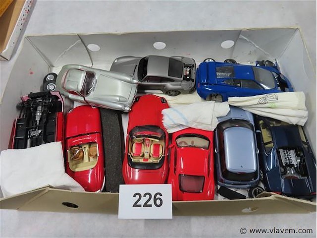 Lot voor onderdelen - afbeelding 2 van  4