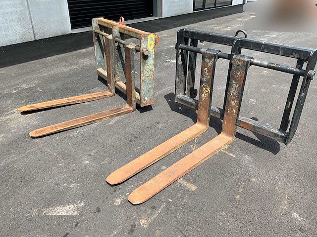 Lot vorken voor heftruck / verreiker – verstelbaar (2x) - afbeelding 1 van  12