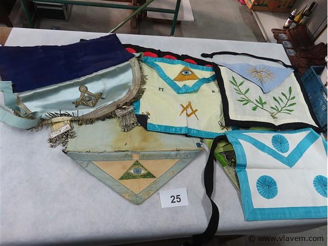 Lot vrijmetselarij - afbeelding 1 van  6