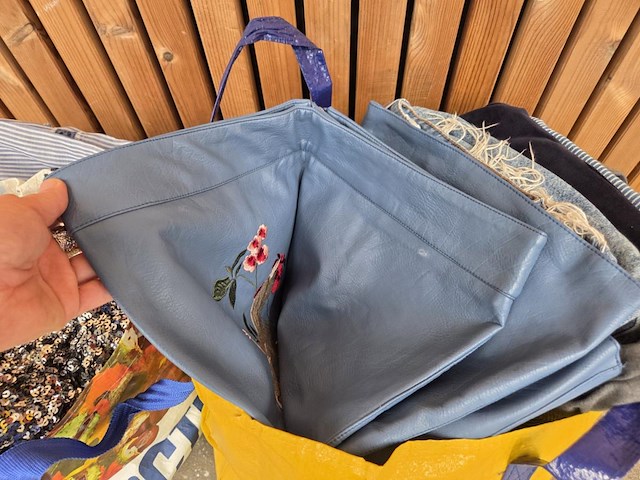 Lot vrouwenkledij maten l/xl - afbeelding 6 van  12