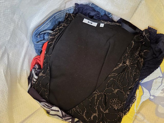 Lot vrouwenkledij maten l/xl - afbeelding 12 van  12