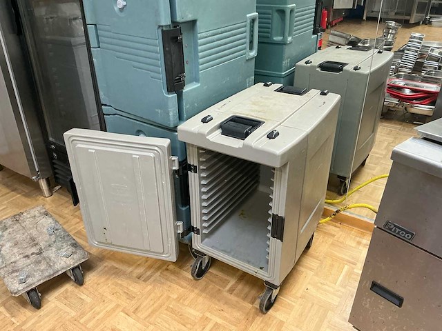 Lot warmhoudkisten warmhoudkast - afbeelding 3 van  7