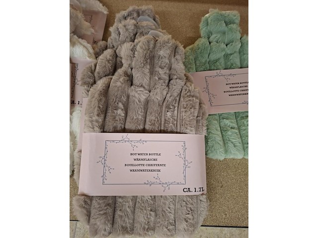 Lot warmwaterkruiken ( 45 x ) - afbeelding 6 van  8