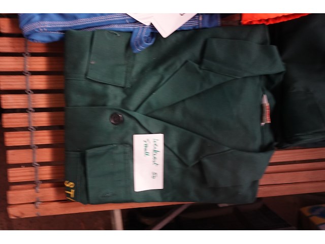 Lot werkkledij - afbeelding 2 van  11